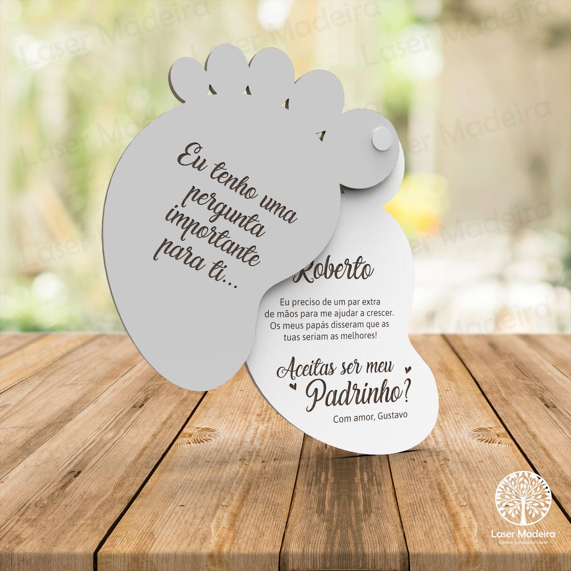 Convite Padrinhos - Pegada - Modelo 2 - Laser Madeira