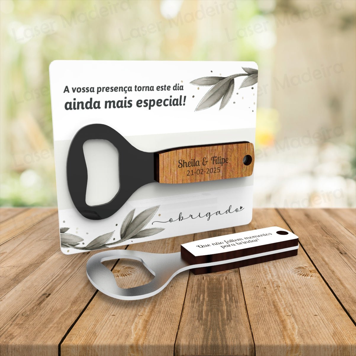 Lembrança de Casamento - Descapsulador - Abre Garrafas - Laser Madeira
