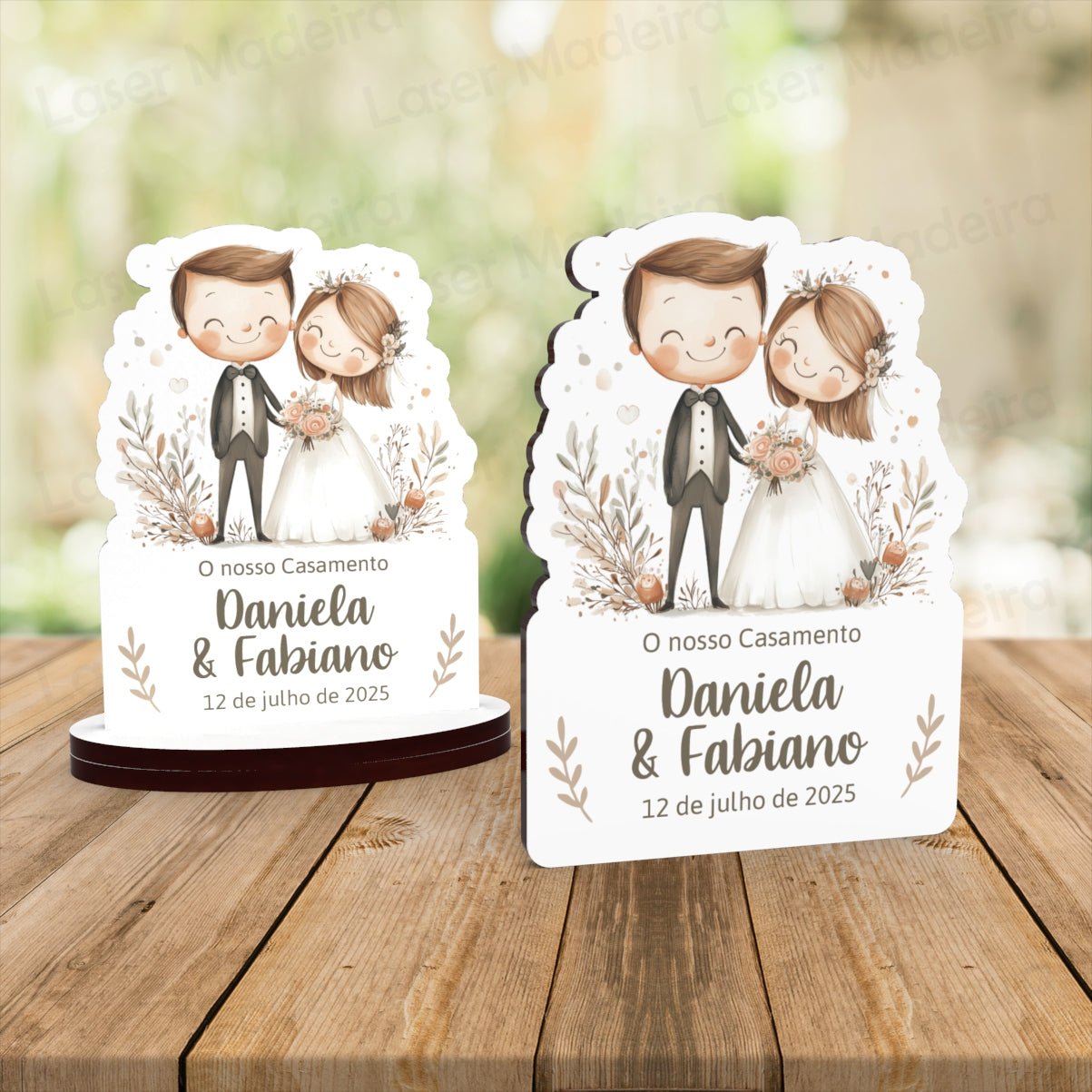 Lembrança Personalizada Casamento - Casal Noivos com flores - Iman ou base - Laser Madeira
