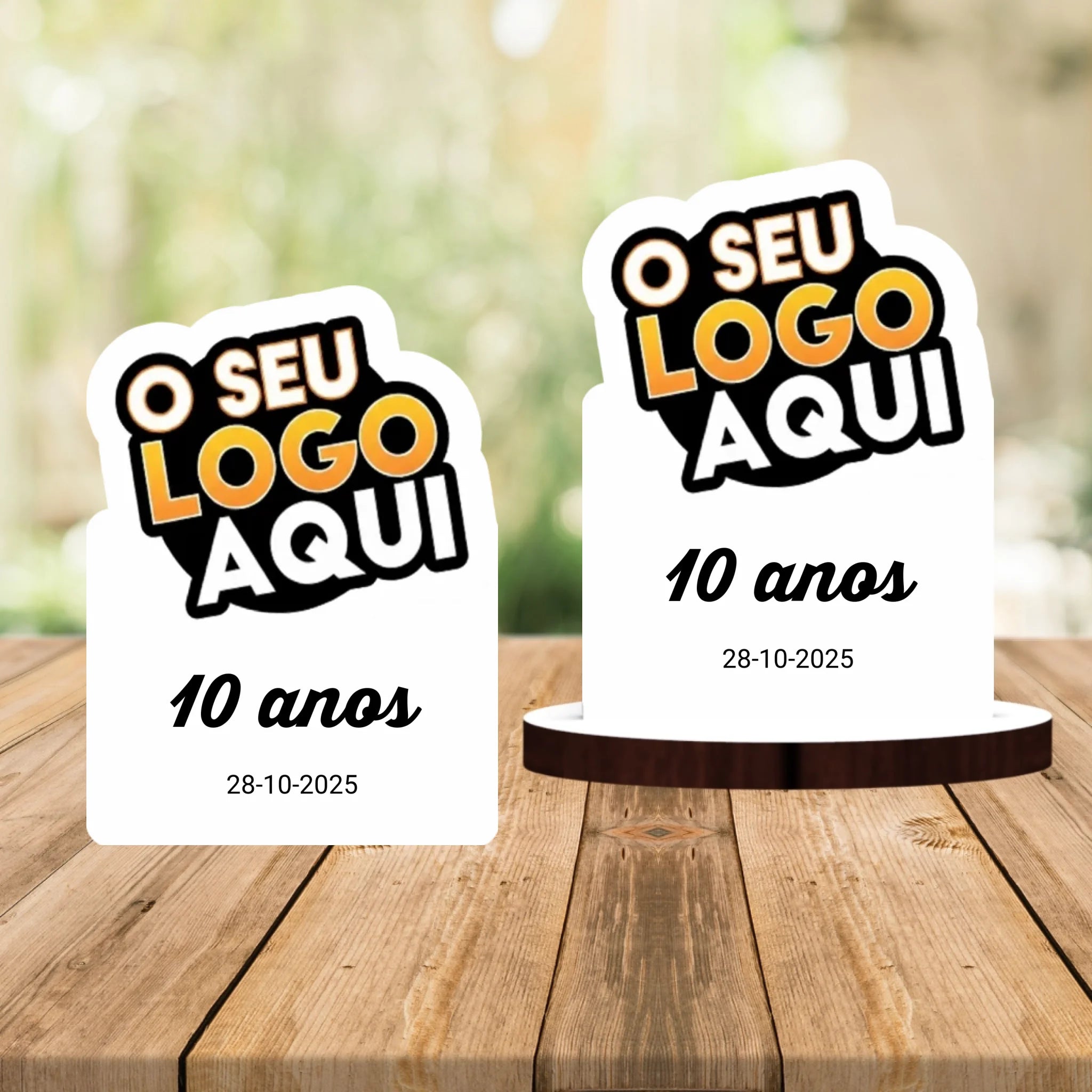 Lembrança Personalizada com o Logo da Sua Empresa — Íman ou Base | Pré - visualização em Tempo Real - Laser Madeira