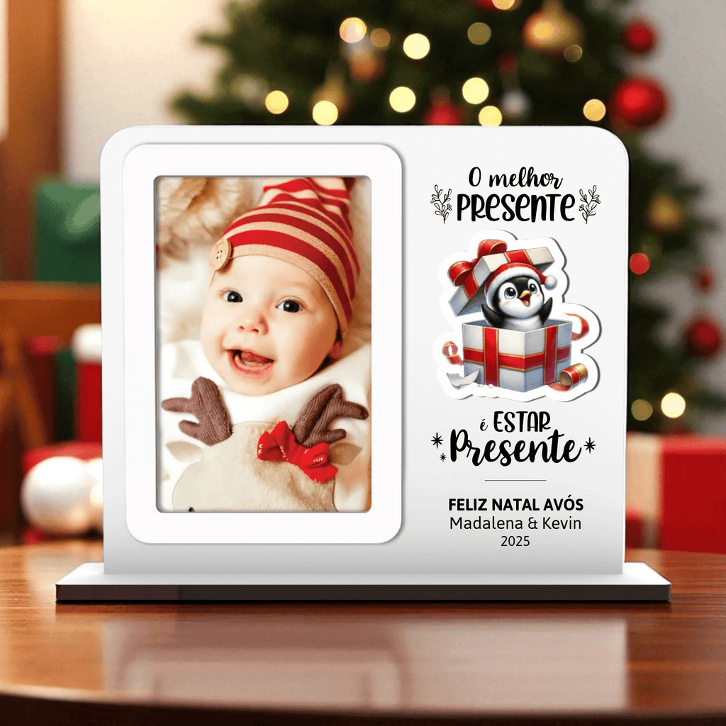 Moldura Personalizada “O melhor presente...é estar presente” com opção de aplique com o seu Desenho/Imagem | Pré - visualização em Tempo Real - Laser Madeira