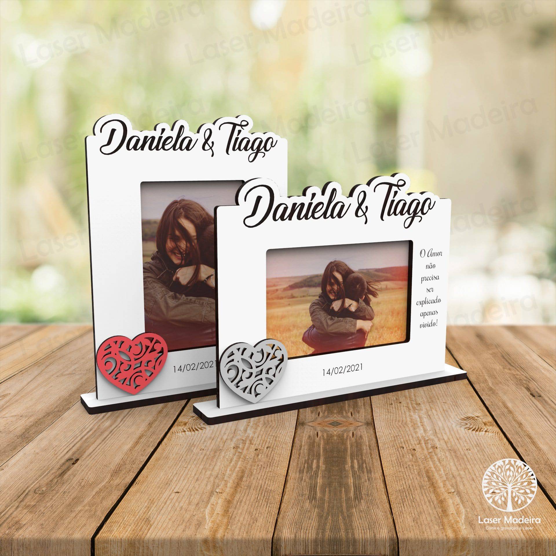 Moldura Recortada com Nomes - Laser Madeira