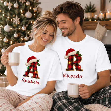 T-Shirt com Inicial de Natal e nome personalizado - Laser Madeira