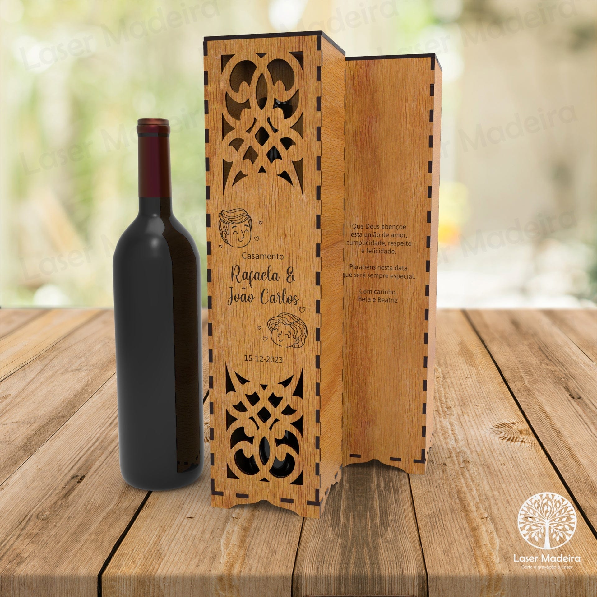 Caixa para Garrafa de Vinho Personalizada com Casal - Laser Madeira